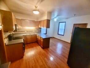 2159 S 11th St in Milwaukee, WI - Foto de edificio - Building Photo