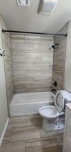 617 S Ash Ave in Ada, OK - Building Photo - Building Photo