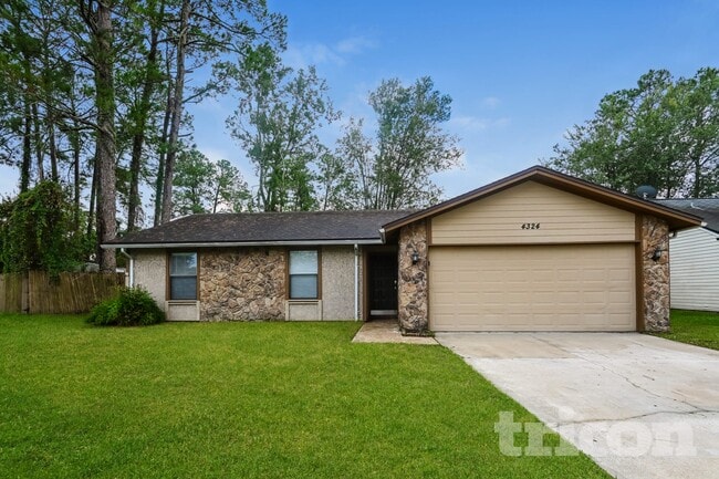 property at 4324 Queensway Dr