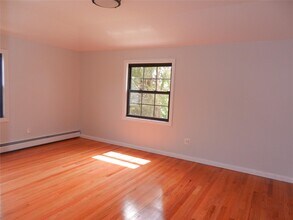 132-30 156th St in Queens, NY - Building Photo - Building Photo