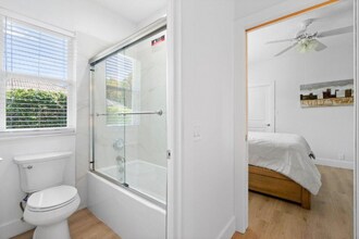 8369 SE Island Way in Jupiter, FL - Building Photo - Building Photo