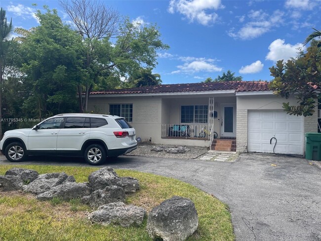 property at 6210 SW 34th St