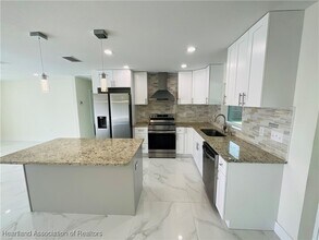 118 Sharon Ave in Sebring, FL - Building Photo - Building Photo