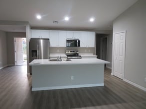 2605 NE 6th Pl in Cape Coral, FL - Foto de edificio - Building Photo