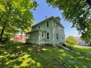 402 Electric St in Clarks Summit, PA - Building Photo - Building Photo