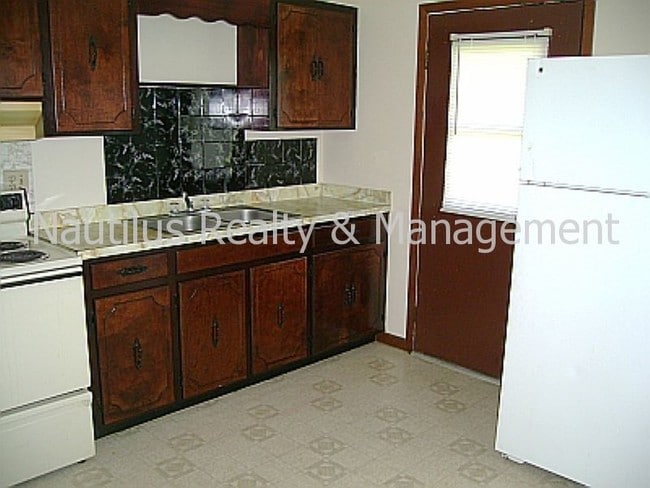 2640 Hyde Ave in Panama City, FL - Building Photo - Building Photo