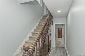 75 Anstice St in Oyster Bay, NY - Building Photo - Building Photo