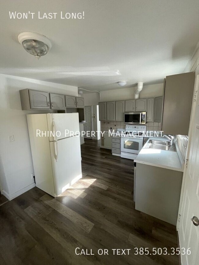 property at 2801 S Adams St