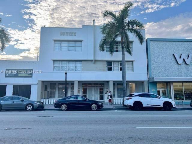 7326 Collins Ave in Miami Beach, FL - Building Photo - Building Photo