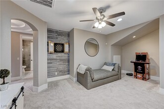 10543 San Palatina St in Las Vegas, NV - Foto de edificio - Building Photo