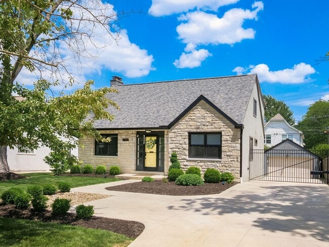 property at 2796 Northwest Blvd
