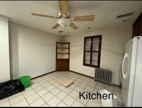 130 Wilson Ave, Unit # 2 in Newark, NJ - Foto de edificio - Building Photo