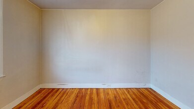 35 Hewins St in Boston, MA - Building Photo - Building Photo