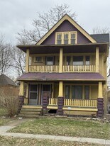 9210 Yale Ave in Cleveland, OH - Building Photo