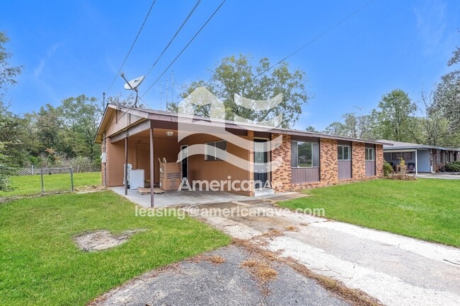 1033 Quincy Dr in Columbus, GA - Foto de edificio - Building Photo
