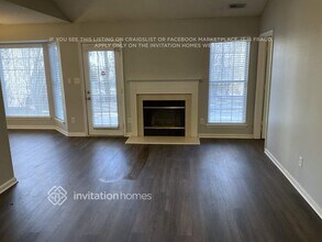 8406 Galena View Dr in Charlotte, NC - Foto de edificio - Building Photo