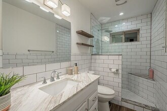 1540 W Berridge Ln in Phoenix, AZ - Building Photo - Building Photo