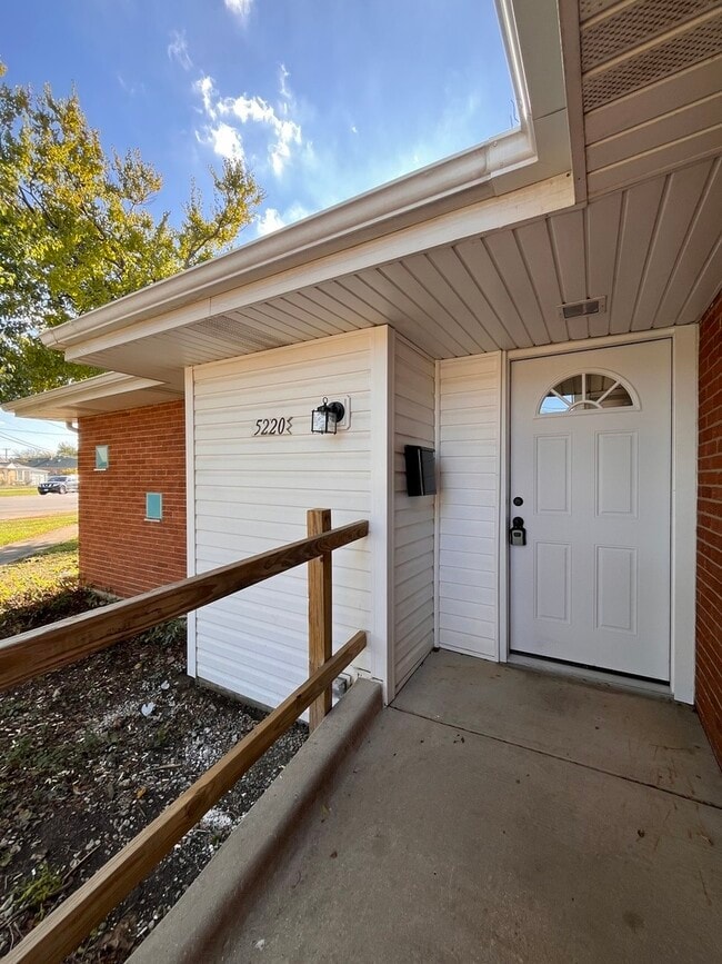 5220 State Rd in Burbank, IL - Building Photo - Building Photo