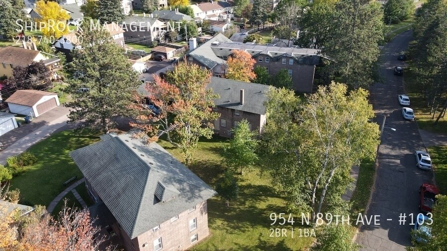 954 89th Ave W in Duluth, MN - Building Photo