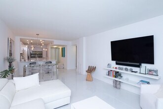 3581 S Ocean Blvd in Palm Beach, FL - Building Photo - Building Photo