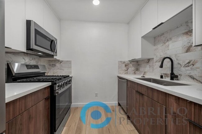 property at 4669 34th St