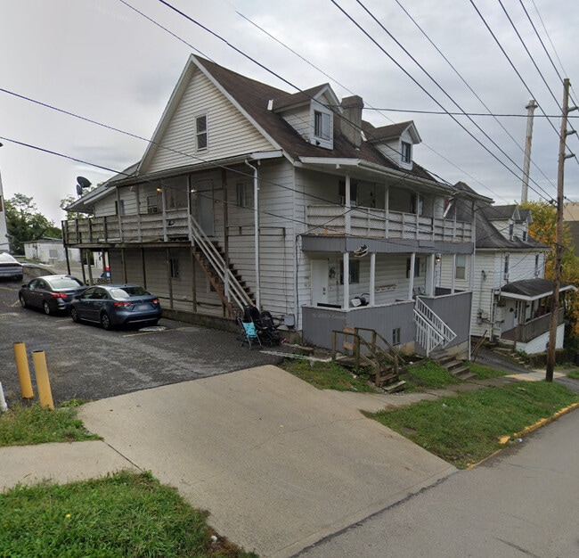 160 6th St