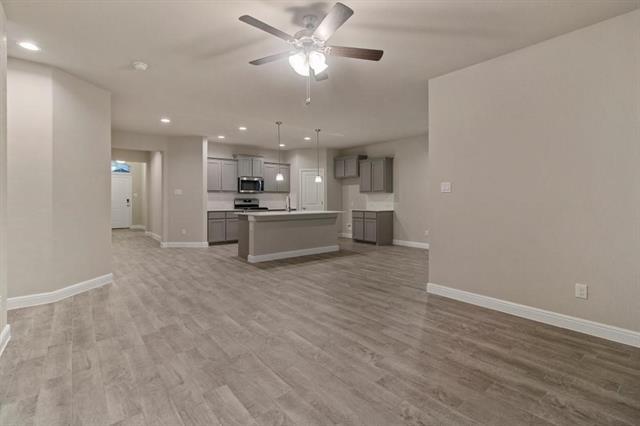 property at 15725 Hazelhurst Ln