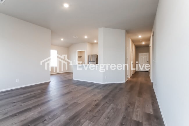 2101 S Lakin Ln in Claremore, OK - Building Photo - Building Photo