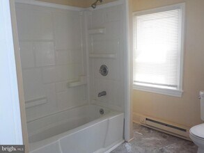 95 Chestnut St in Salem, NJ - Building Photo - Building Photo