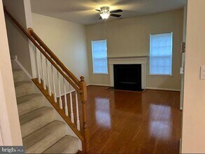 35 Versailles Blvd in Cherry Hill Township, NJ - Building Photo - Building Photo