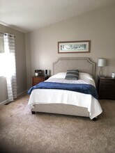 927 Parker Dr in Longmont, CO - Foto de edificio - Building Photo