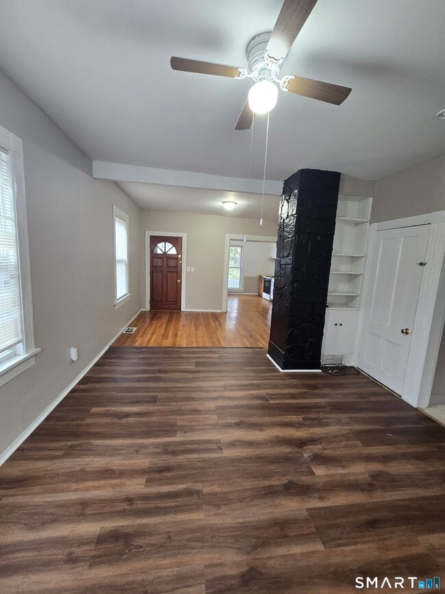 77 Nixon Ave in Naugatuck, CT - Building Photo - Building Photo