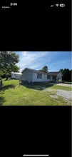 104 Millard St in Hurricane, WV - Building Photo - Building Photo