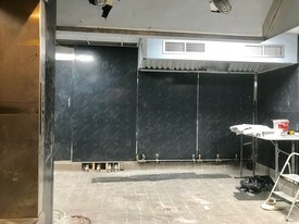 113-115 E 18th St in New York, NY - Building Photo