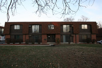 329 N Ardmore Ave in Villa Park, IL - Building Photo - Building Photo