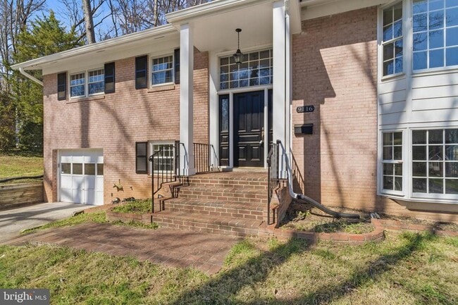 9116 Hamilton Dr in Fairfax, VA - Building Photo - Building Photo