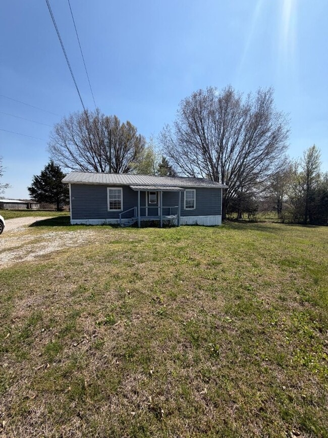 property at 17600 US-79