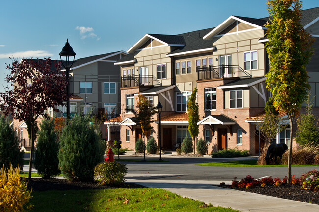 The Lofts at Saratoga Blvd