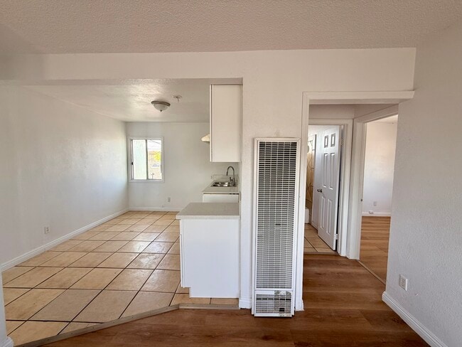 124 1/4 W 95th St, Unit 124 1.4