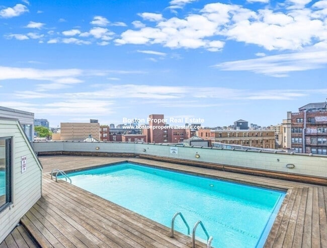 property at 12 Stoneholm St