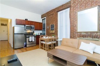 211 E 14th St-Unit -5si in New York, NY - Building Photo - Building Photo