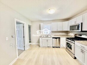 3623 SW 9th St in Des Moines, IA - Building Photo - Building Photo