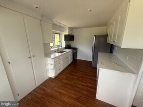 3 Hopeton Ln in Villanova, PA - Building Photo - Building Photo