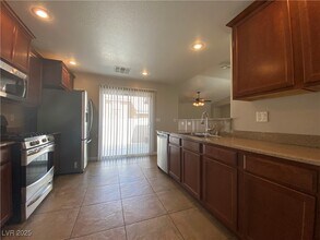5251 Sand Dollar Ave in Las Vegas, NV - Building Photo - Building Photo