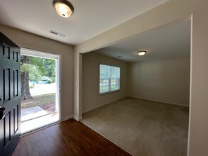 11208 Snapfinger Dr in Charlotte, NC - Building Photo - Building Photo