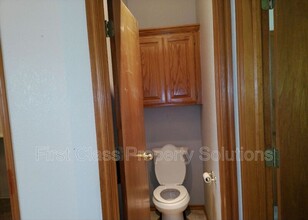 2208 SW 138th St in Oklahoma City, OK - Building Photo - Building Photo