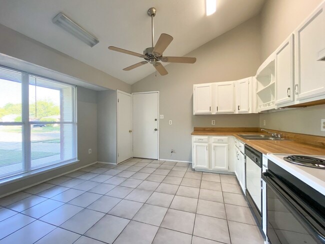 17406 Bullis Gap Dr in Hockley, TX - Building Photo - Building Photo