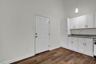 133 Hampton Club Dr in Hampton, VA - Building Photo - Building Photo