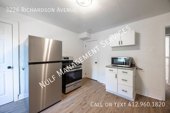 property at 3226 Richardson Ave