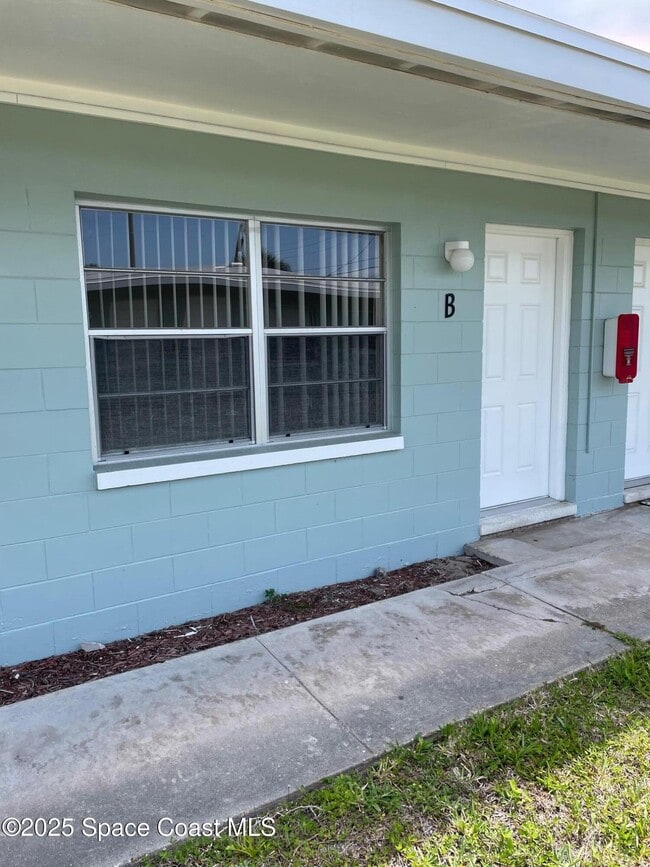 property at 123 Roosevelt Ave
